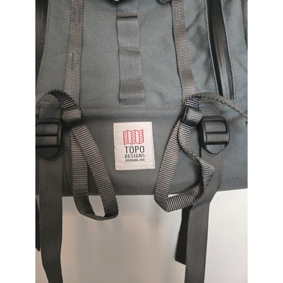 Topo Designs 36.8L Mountain Backpack Charcoal/Gray Excellent Condition. - Picture 3 of 15